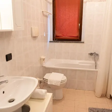 Apartamento Cipresso 35 Acquaseria